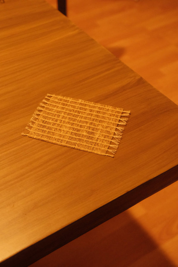 Kit x 6 individuales dorado con portavaso